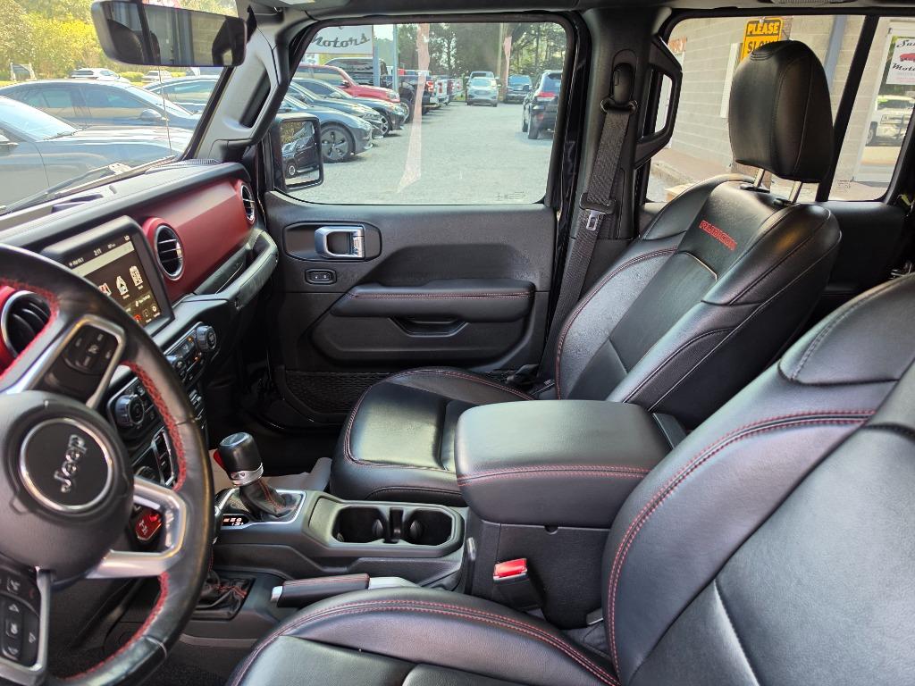 2022 Jeep Gladiator - $35,995