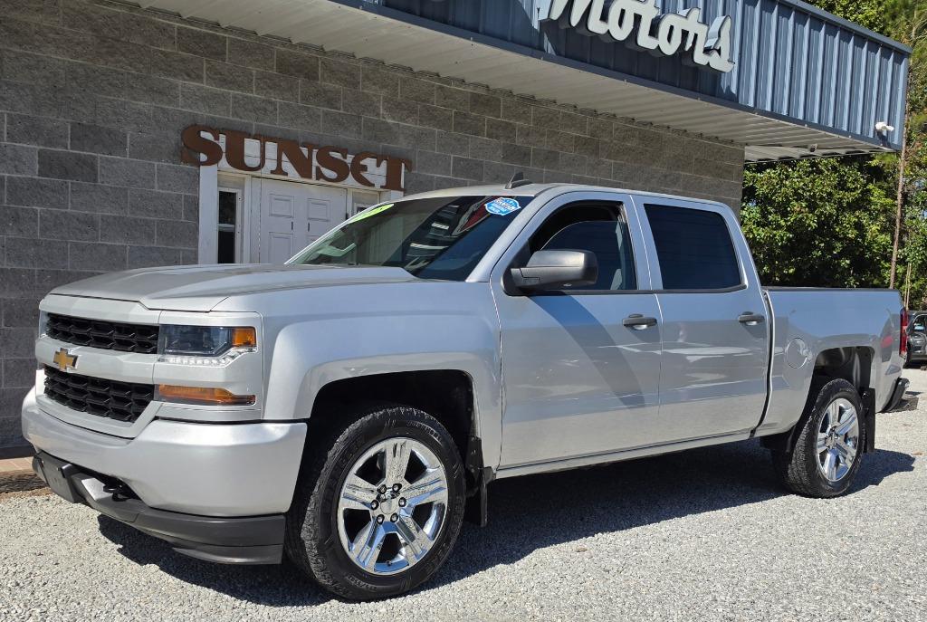 2018 Chevrolet Silverado - $24,995