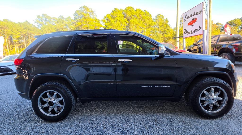 2014 Jeep Cherokee - $12,995