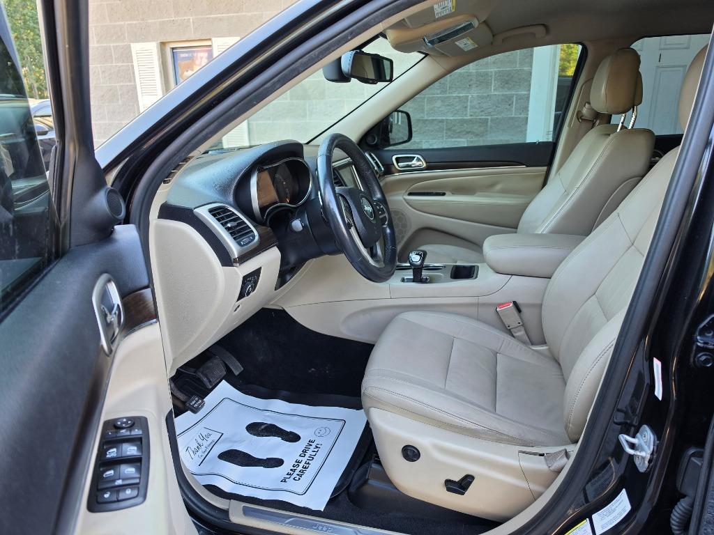 2014 Jeep Cherokee - $12,995