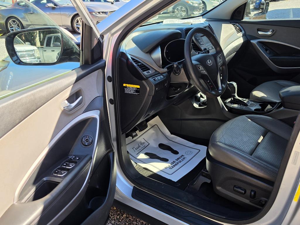 2015 Hyundai Santa Fe Sport - $14,995
