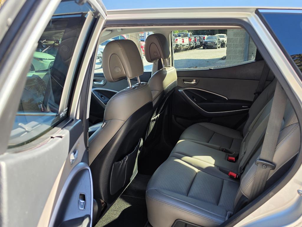 2015 Hyundai Santa Fe Sport - $14,995