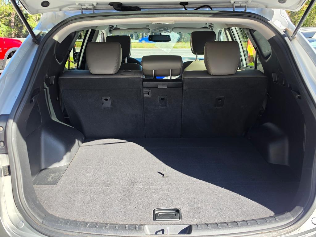 2015 Hyundai Santa Fe Sport - $14,995