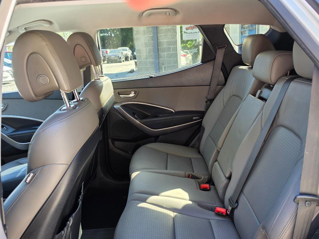 2015 Hyundai Santa Fe Sport - $14,995