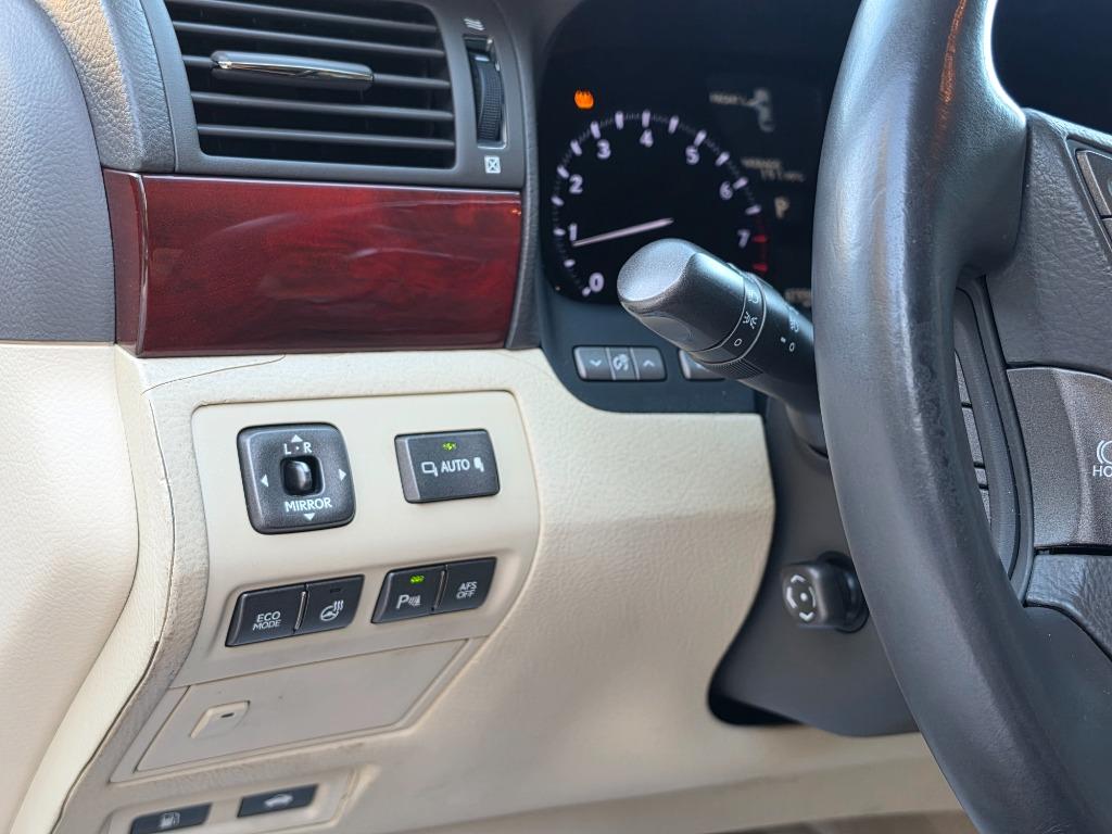2010 Lexus LS - $21,995