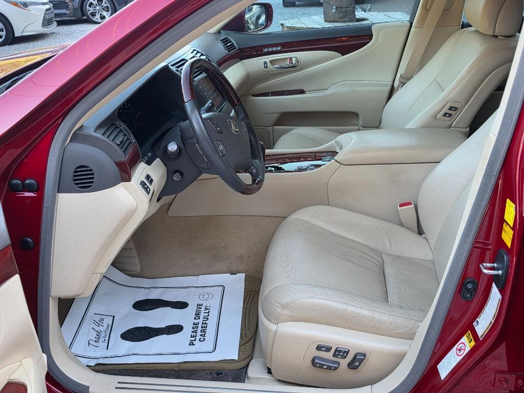 2010 Lexus LS - $21,995