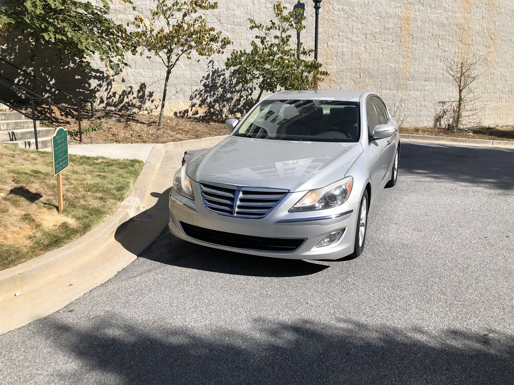 2012 Hyundai Genesis