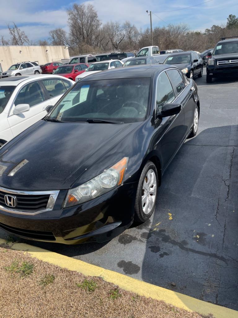 2009 Honda Accord - $9,000