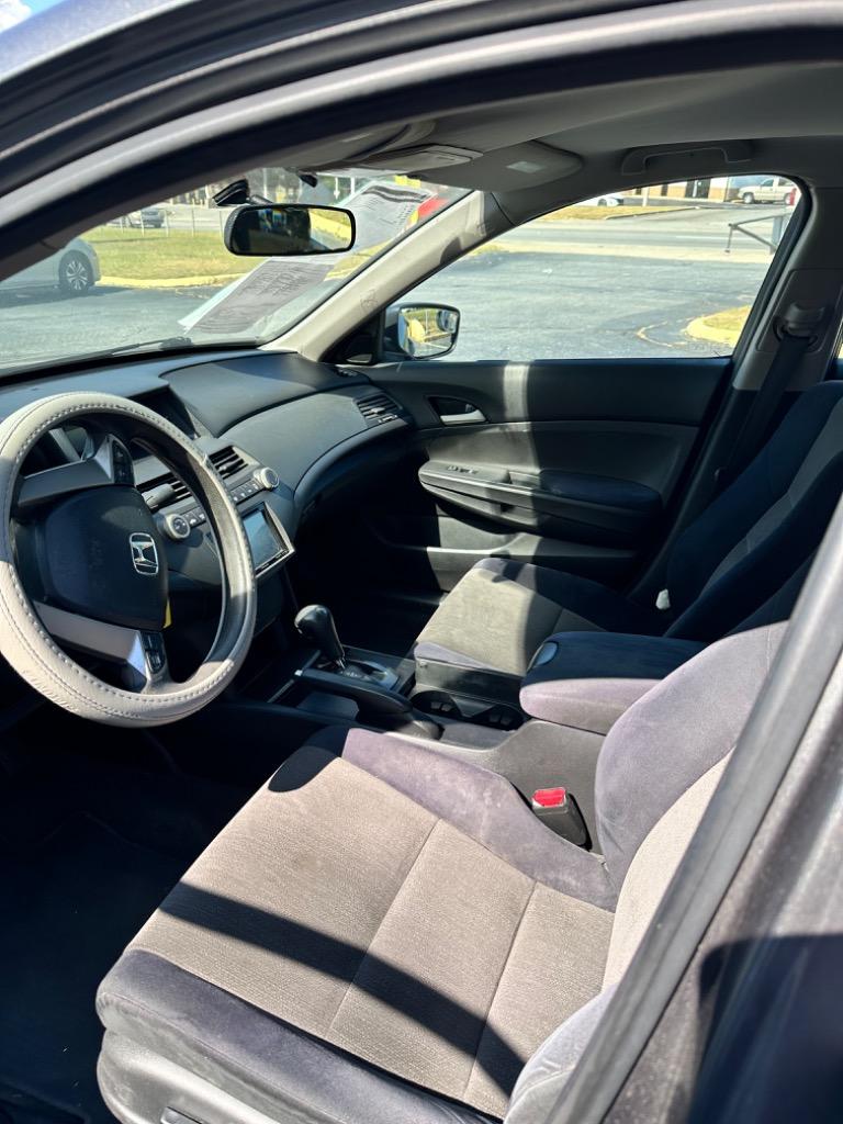 2009 Honda Accord LX-P photo