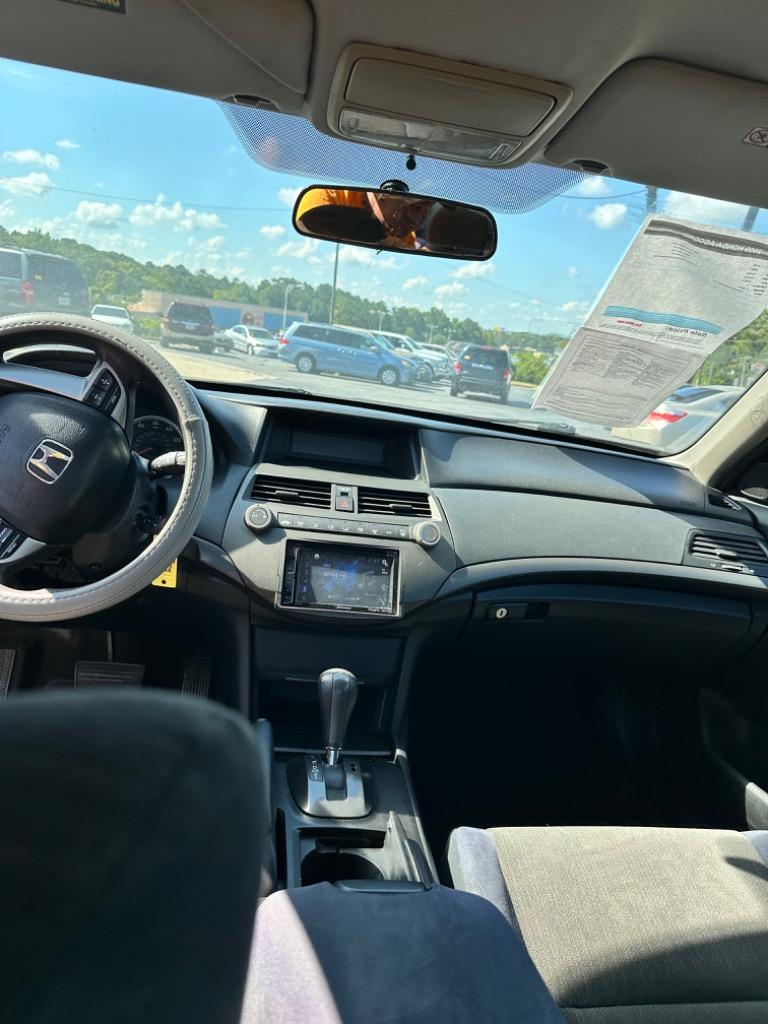 2009 Honda Accord - $10,900