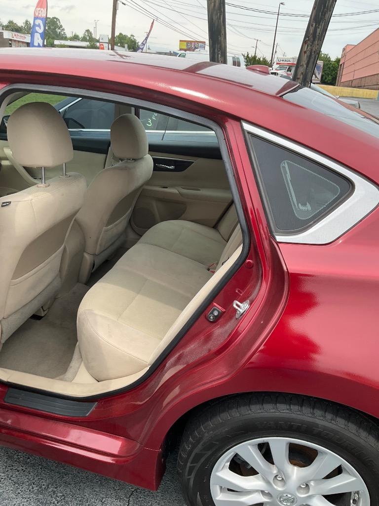 2014 Nissan Altima photo