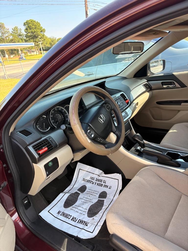 2013 Honda Accord - $9,000