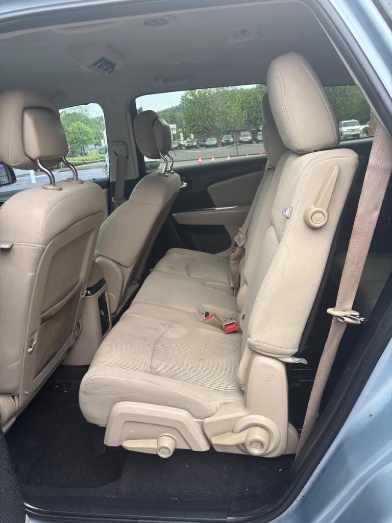 2013 Dodge Journey SXT photo