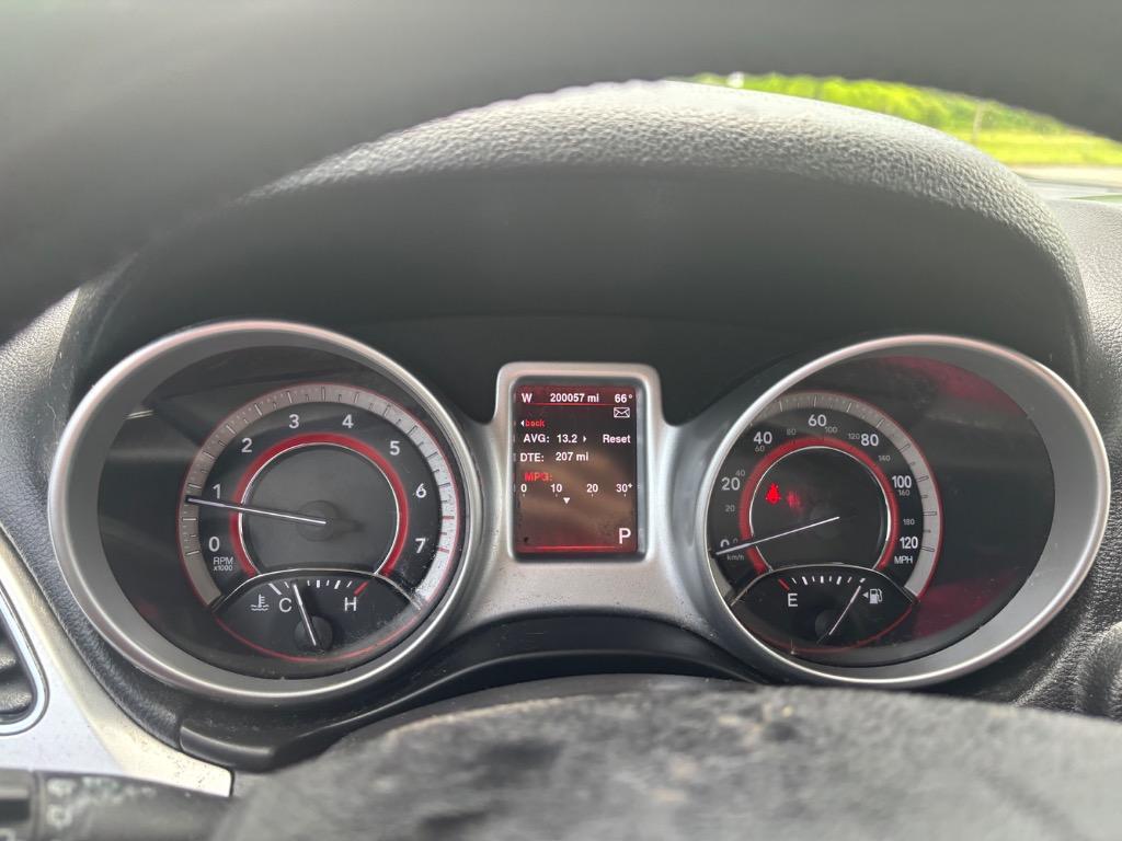 2013 Dodge Journey SXT photo