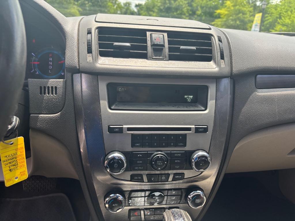 2012 Ford Fusion SEL photo