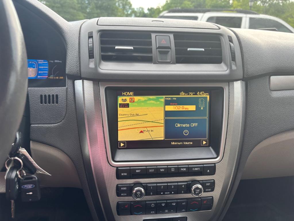 2010 Ford Fusion Hybrid photo