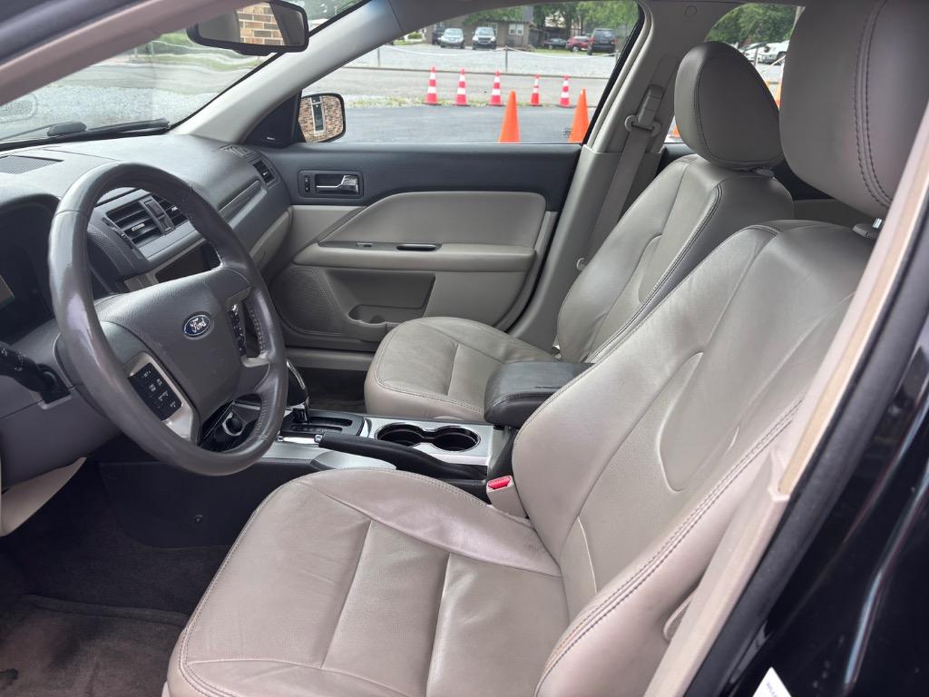 2010 Ford Fusion Hybrid photo