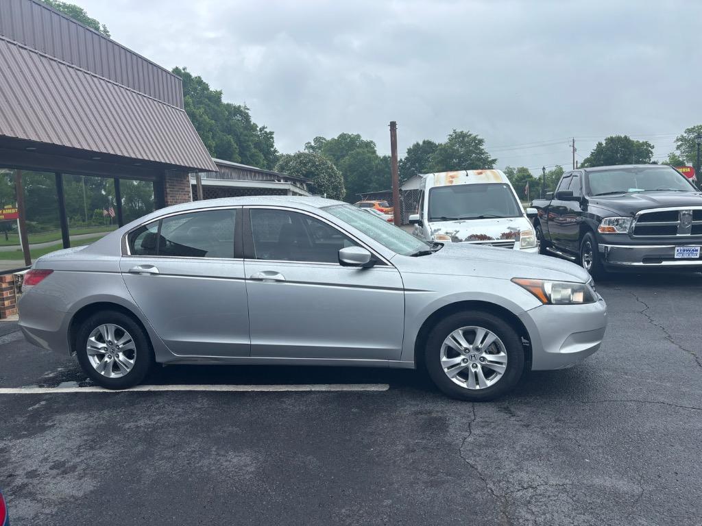 2009 Honda Accord LX-P photo