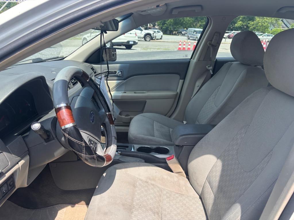 2012 Ford Fusion - $5,995