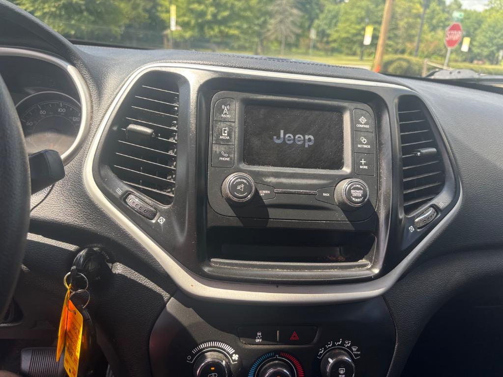 2018 Jeep Cherokee - $7,995