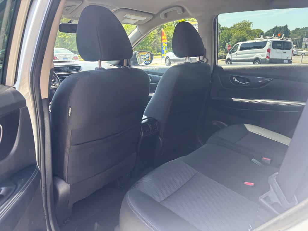 2018 Nissan Rogue - $7,995