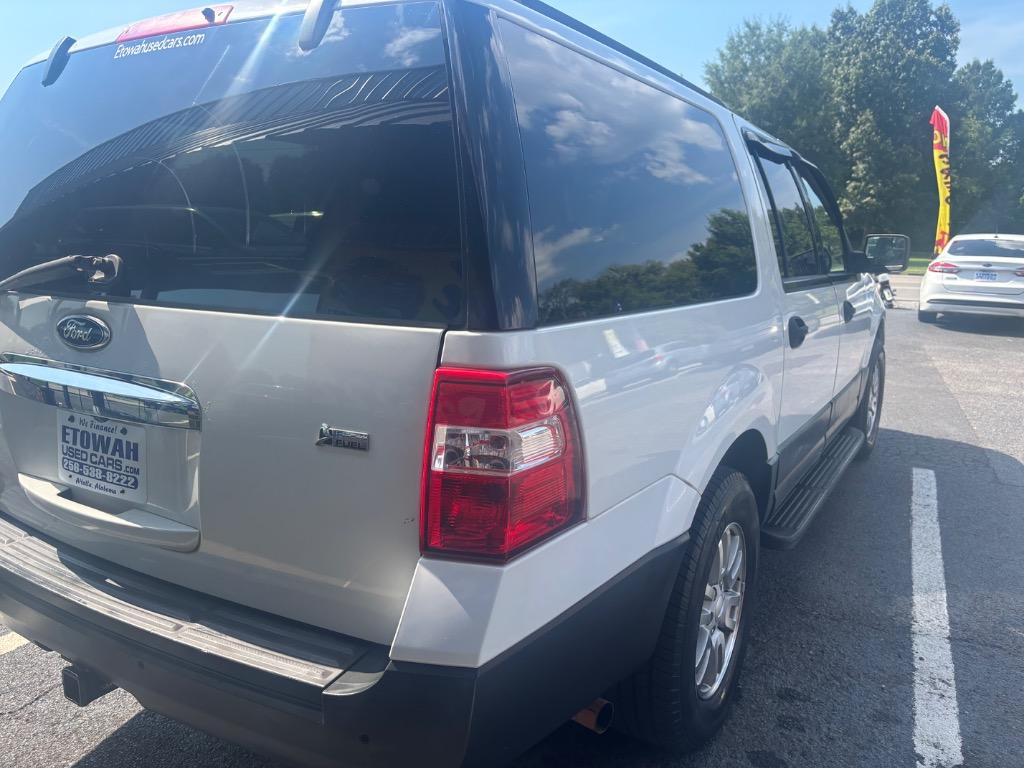2012 Ford Expedition - $5,995