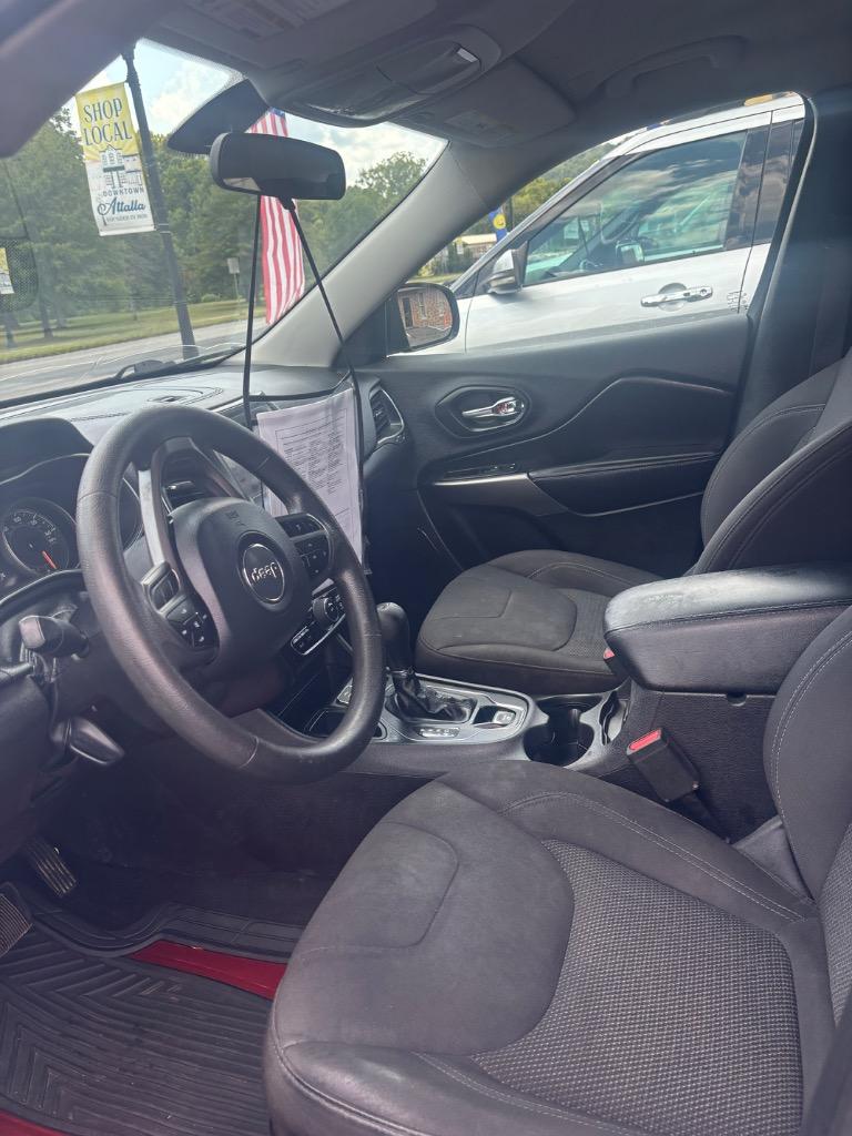 2020 Jeep Cherokee - $8,995