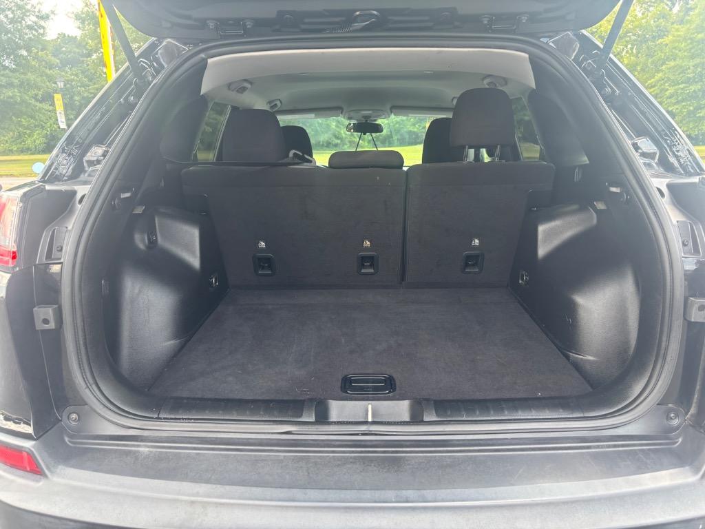 2020 Jeep Cherokee - $8,995