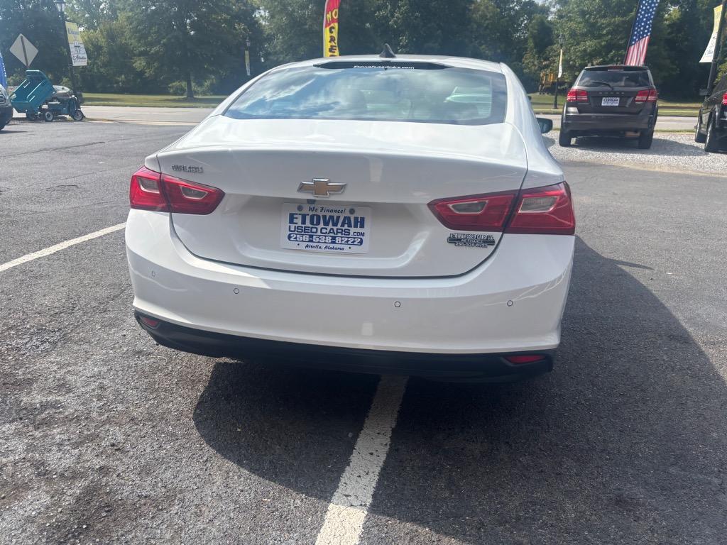 2017 Chevrolet Malibu - $7,995