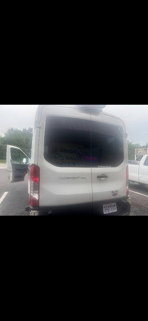 2015 Ford Transit - $7,995