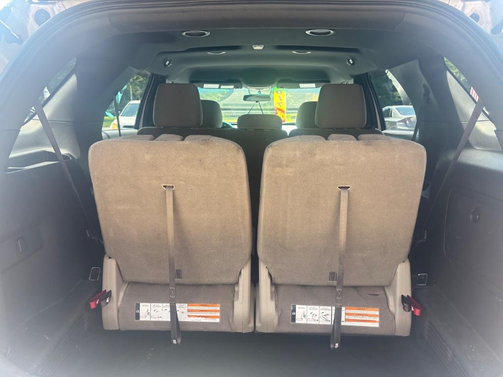 2013 Ford Explorer - $6,995