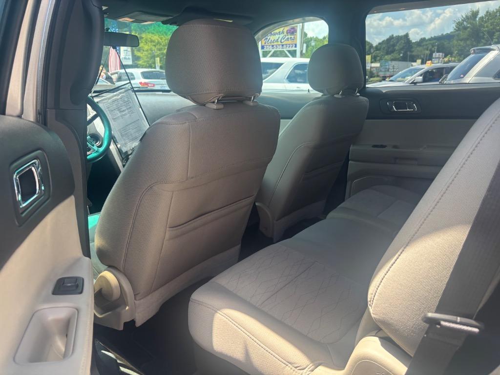 2013 Ford Explorer - $6,995