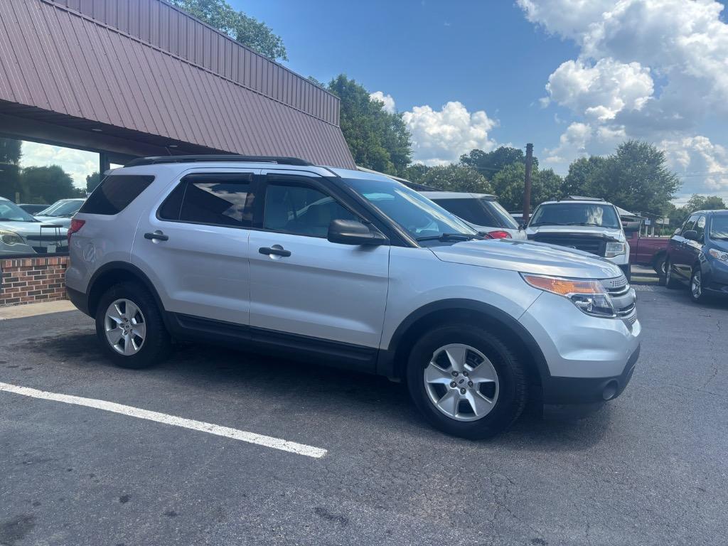 2013 Ford Explorer - $6,995