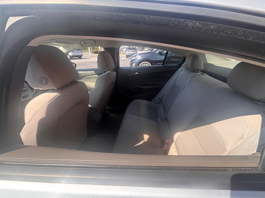 2016 Chevrolet Cruze - $5,995