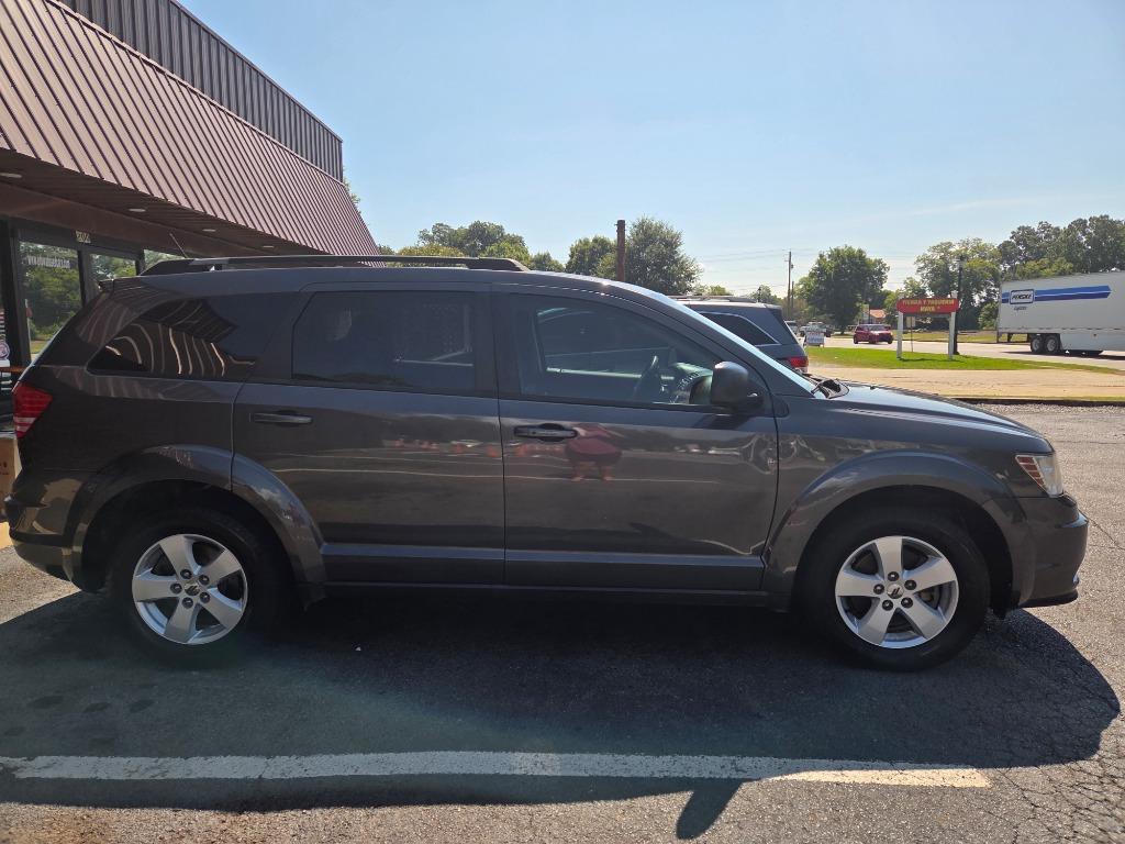 2018 Dodge Journey - $6,995