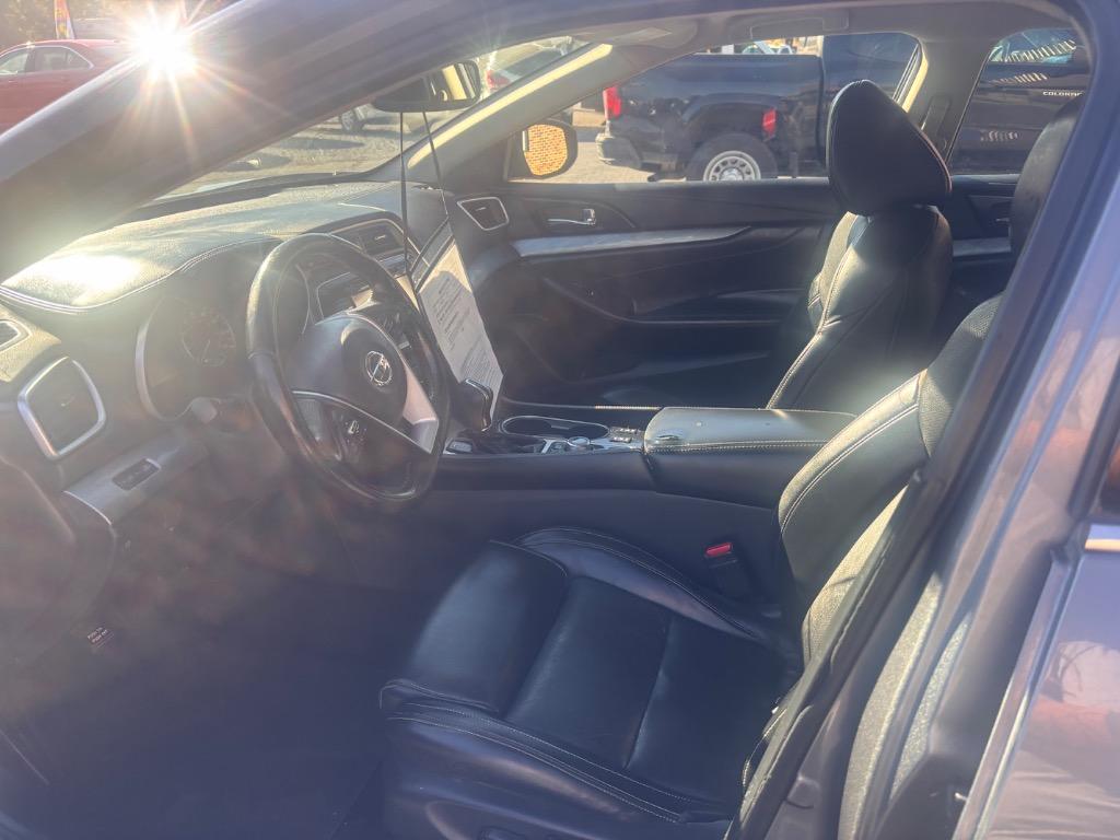 2017 Nissan Maxima - $6,995