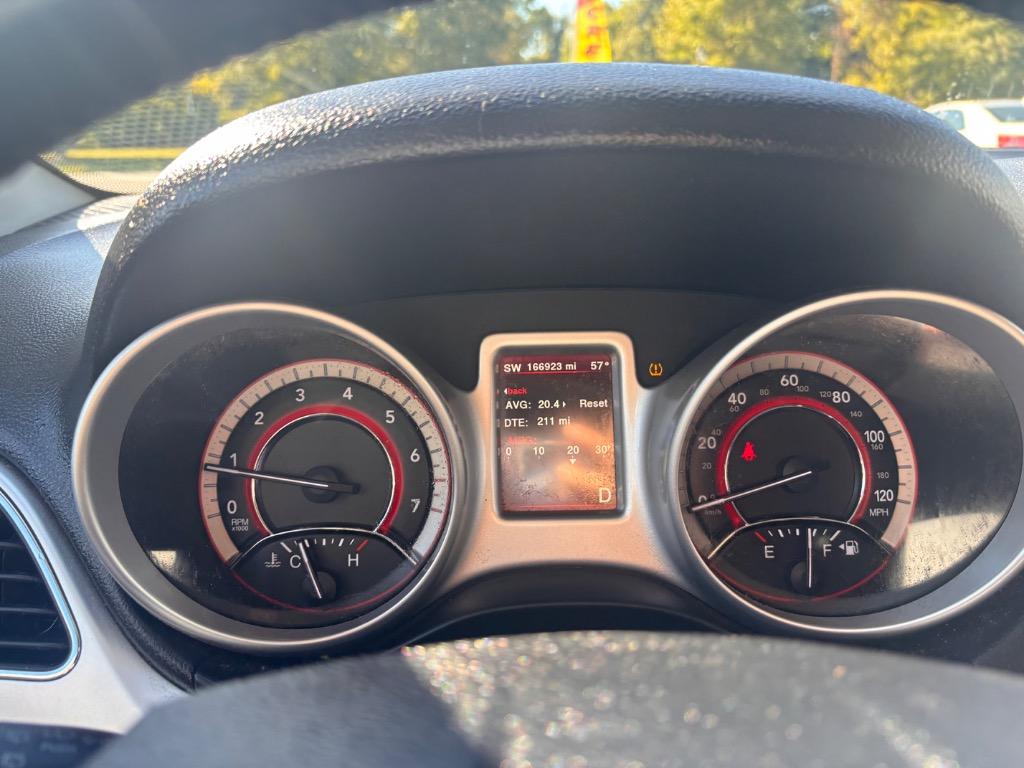 2017 Dodge Journey - $5,995