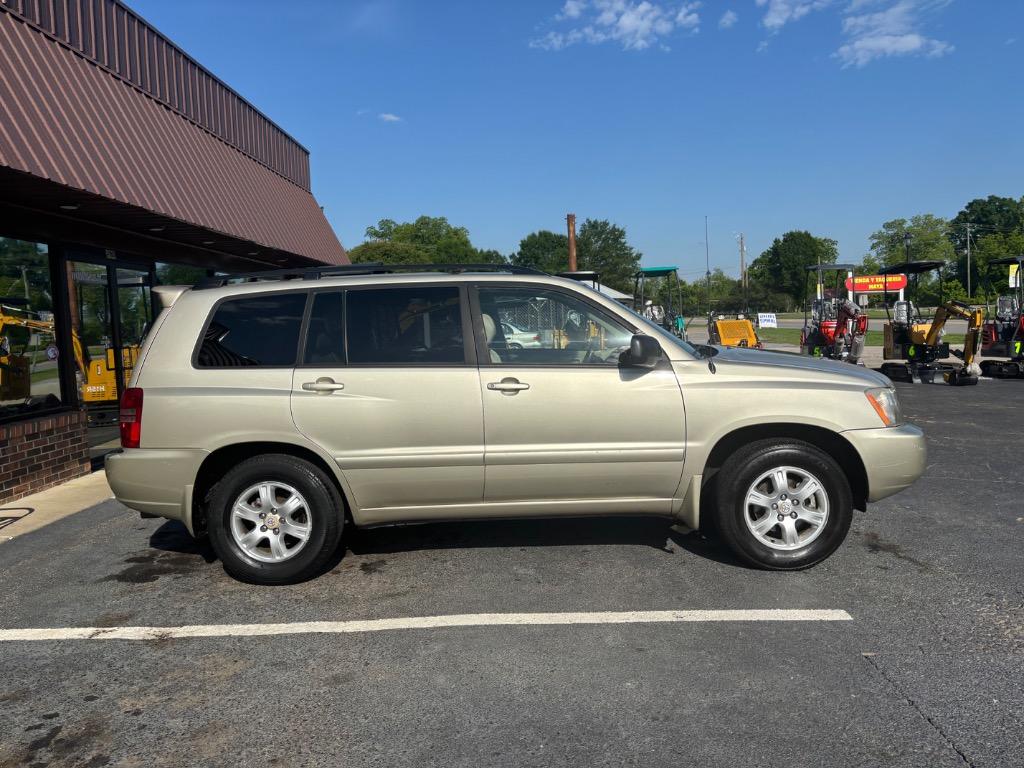 2002 Toyota Highlander photo