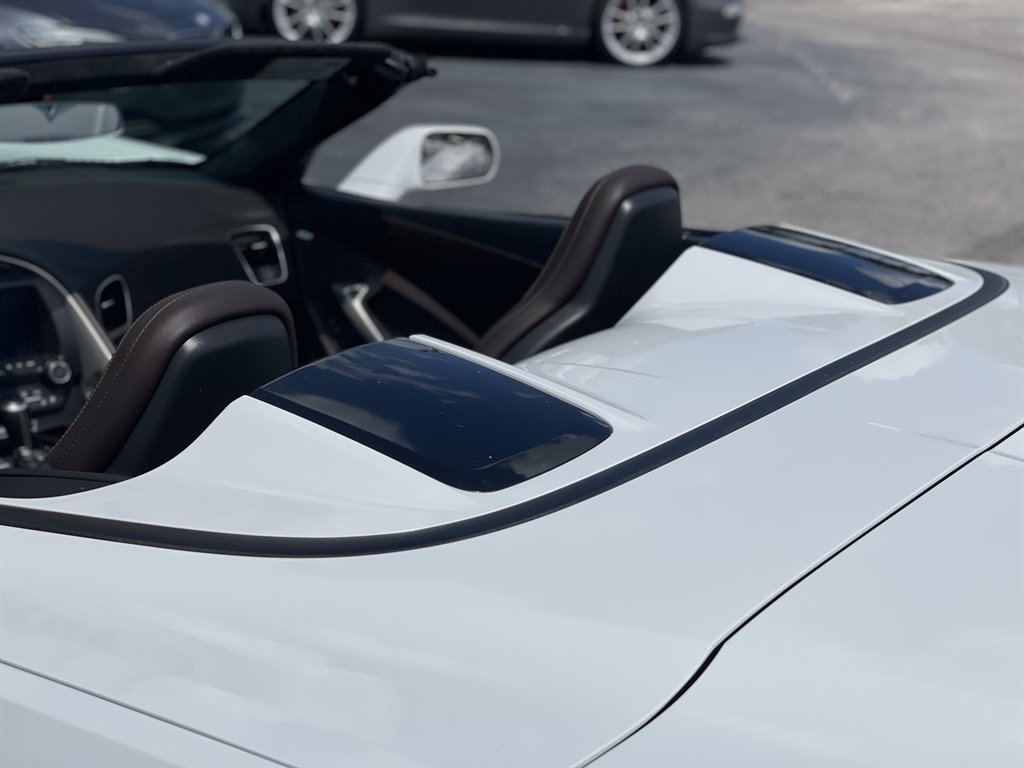 2015 Chevrolet Corvette - $45,999