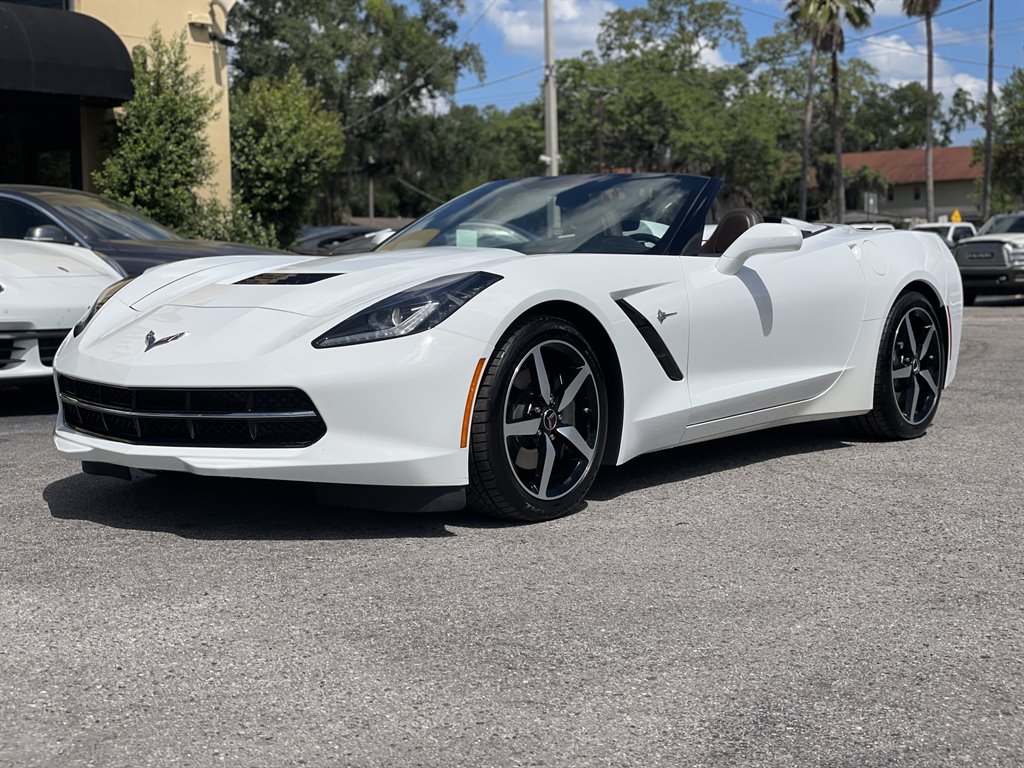 2015 Chevrolet Corvette - $45,999