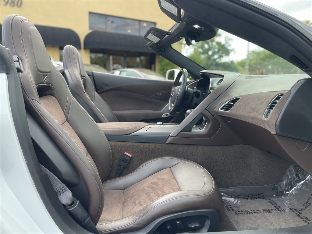 2015 Chevrolet Corvette - $45,999