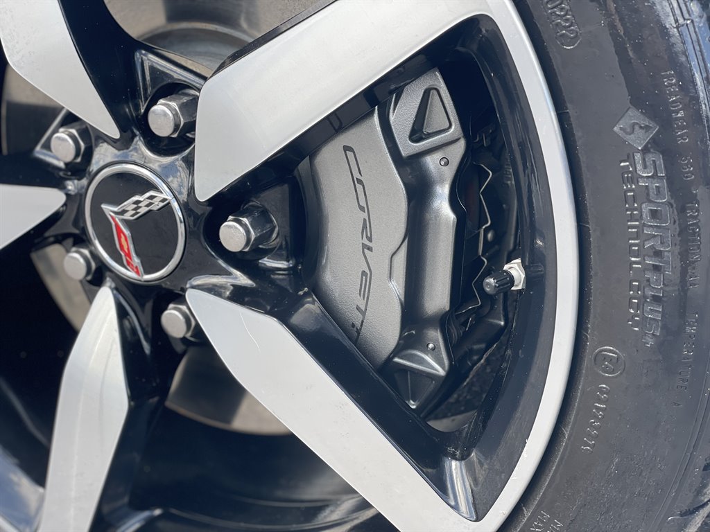 2015 Chevrolet Corvette - $45,999