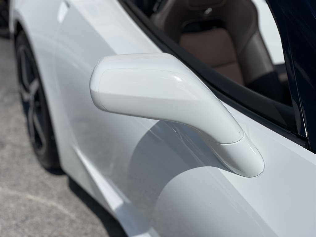 2015 Chevrolet Corvette - $45,999