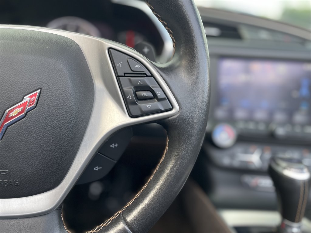 2015 Chevrolet Corvette - $45,999