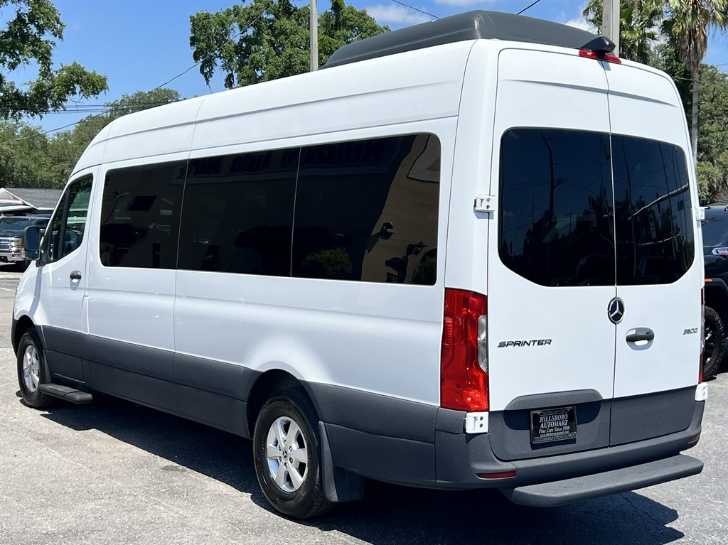 2019 Mercedes-Benz Sprinter 2500 High Roof photo