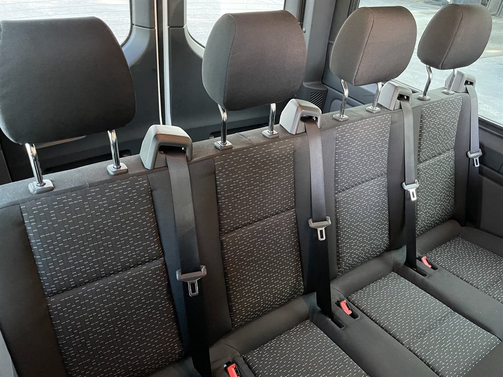 2019 Mercedes-Benz Sprinter 2500 High Roof photo