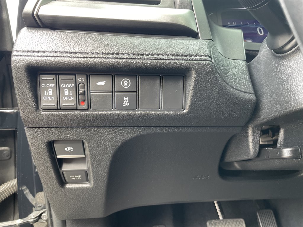 2021 Honda Odyssey - $20,999
