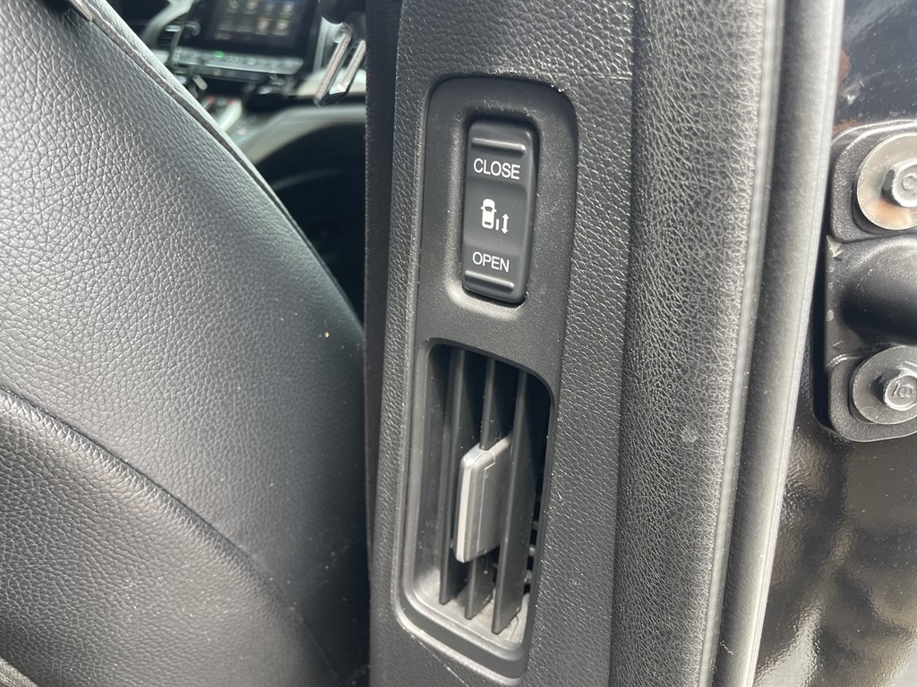 2021 Honda Odyssey - $20,999