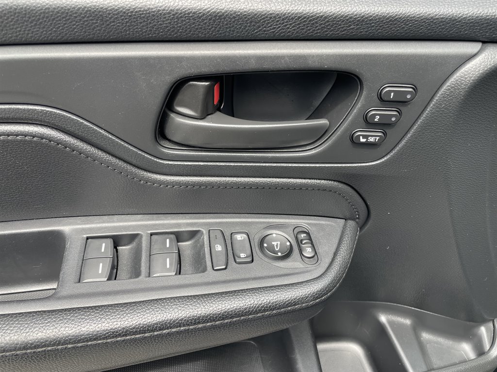 2021 Honda Odyssey - $20,999