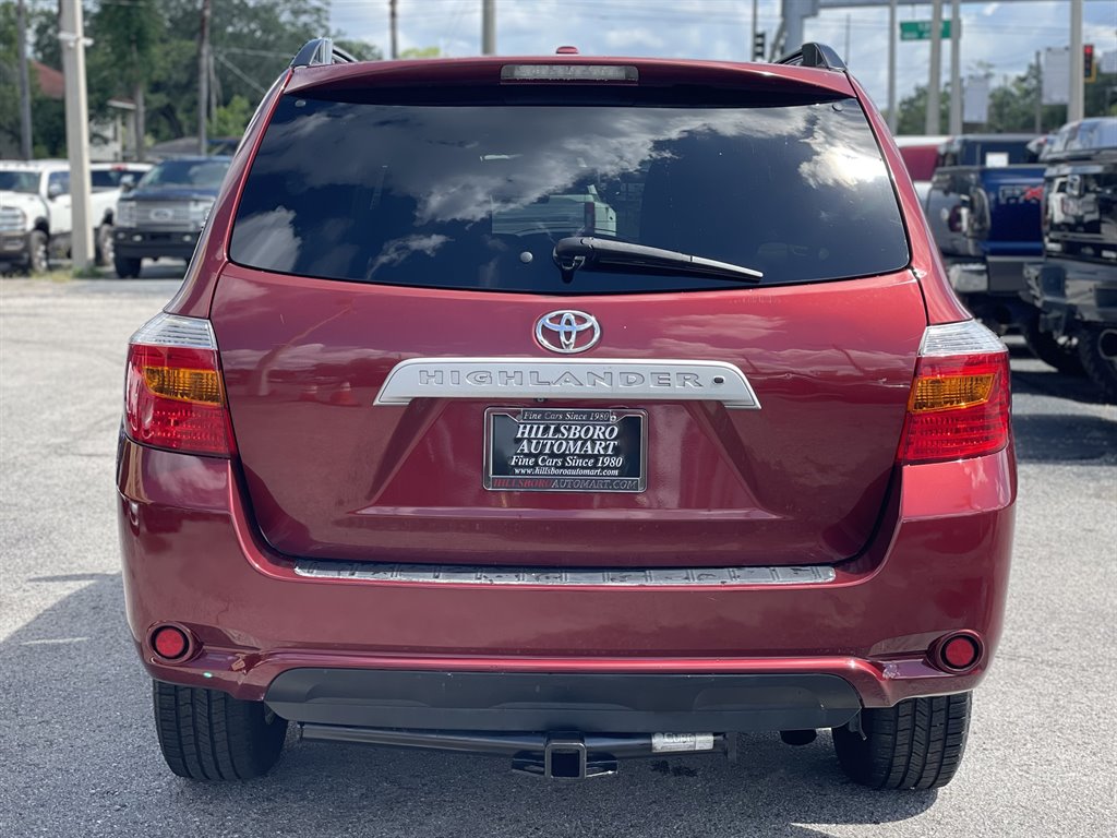2010 Toyota Highlander - $11,999